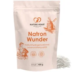 Eine Packung Nature Heart Natron – aluminiumfreies, reines Natron in pharmazeutischer Qualität. Ideal für Gesundheit, Backen, Reinigung und Haushalt. Nachhaltiges Mehrzweckprodukt in umweltfreundlicher Verpackung.
						